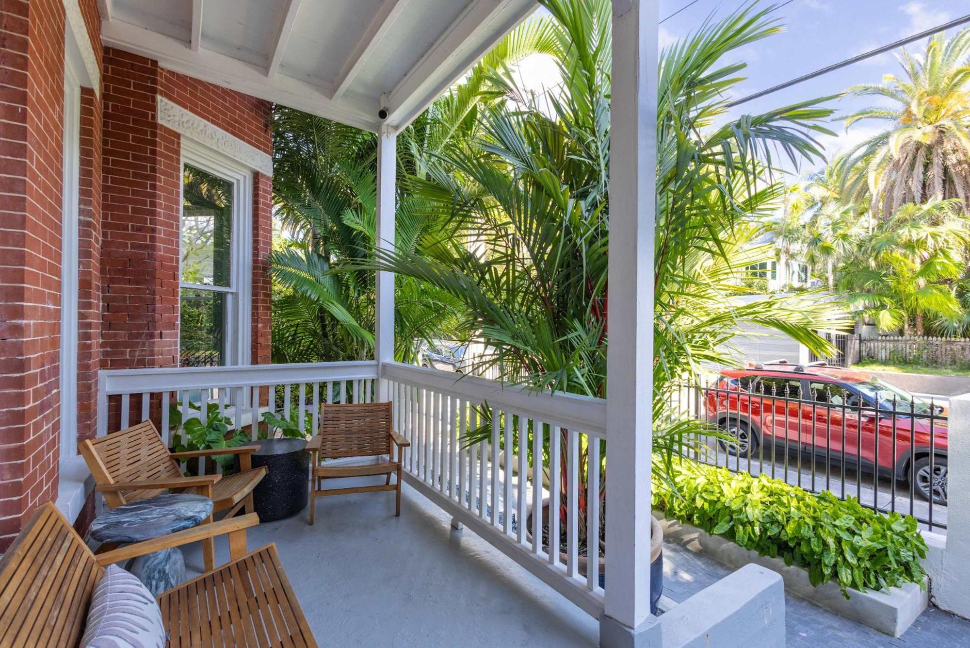Takeover At The Grand Maloney Key West Luaran gambar